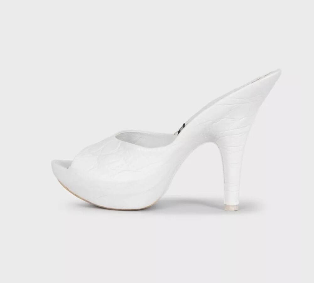 Gianfranco Ferré White Leather Platform Mules sz.37